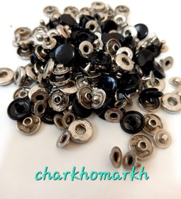 تصویر دکمه میانه مشکی 