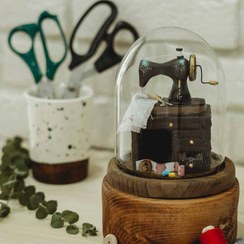 تصویر گوی دکوری طرح چرخ خیاطی 