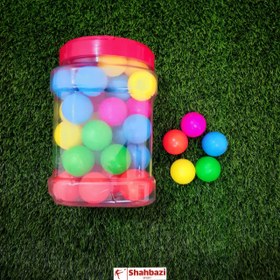 تصویر توپ فوتبال دستی پلاستیکی 