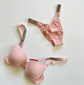 تصویر ست نگینی EMA 