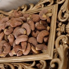 تصویر بادام هندی کبابی ۱ کیلوگرم 