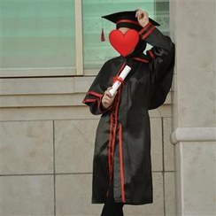 تصویر لباس فارغ التحصیلی 