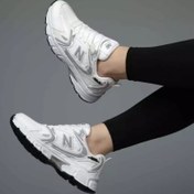 تصویر کفش کتانی نیو بالانس مدل ۶۳۰ سایز ۳۷ با بند هدیه 