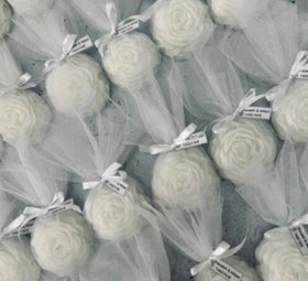 تصویر گیفت شمع گل آلاله 