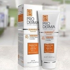 تصویر کرم ضد آفتاب و ضد چروک رنگی با اس پی اف 90 حجم 40 میل پرودرما Proderma Sunscreen Spf90 Anti Wrinkle Natural 40ml