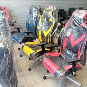 تصویر صندلی گیمینگ مدل DXRACER G600 