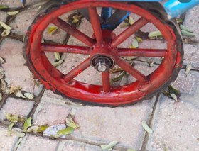 تصویر چرخ گاری سنتی سایز بزرگ 