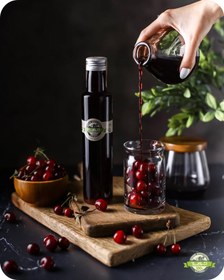 تصویر سرکه تخمیری آلبالو Cherry vinegar