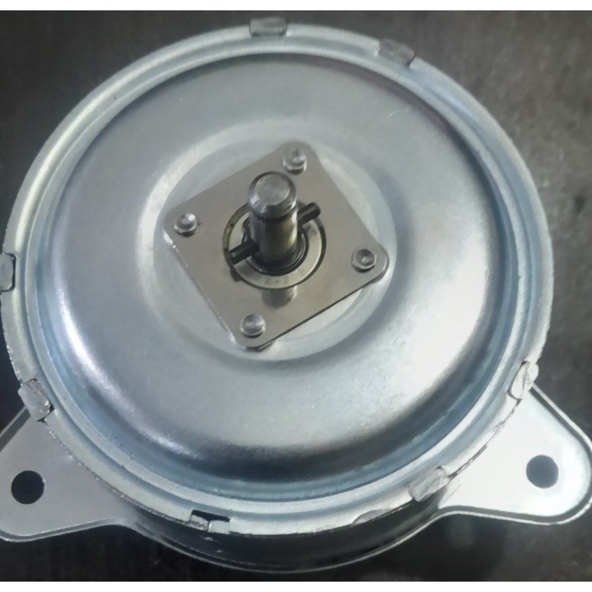 。 2016-2019 Nissan TITAN XD Fuel Filter 16400-EZ41A | OEM