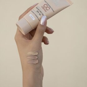 تصویر کرم پودر متعادل کننده رنگ پوست (سی سی کرم)SPF 40سینره در سه رنگ متنوع 