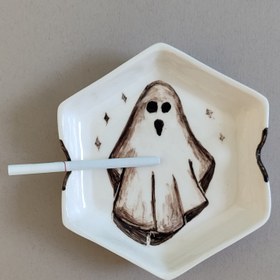 تصویر زیرسیگاری سرامیکی 