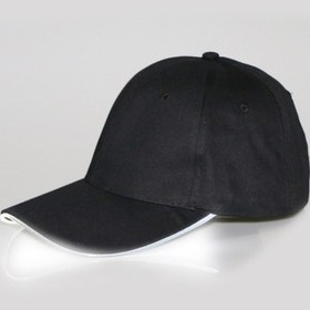تصویر کلاه با لبه LED دار 