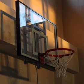 تصویر شیشه‌ی تخته بسکتبال | سایز متوسط با تنظیم ارتفاع 