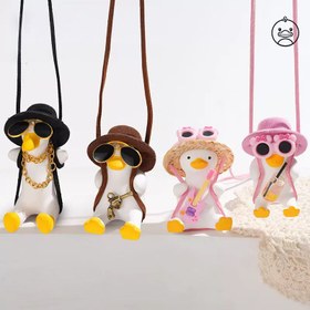 تصویر آویز ماشین اردک 