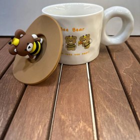 تصویر ماگ سرامیکی فانتزی طرح Bee Bear 