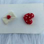 تصویر گوشواره سرامیکی قلب و نامه 