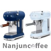 تصویر اسپرسوساز اسمگ مدل ECF01 رنگ آبی 