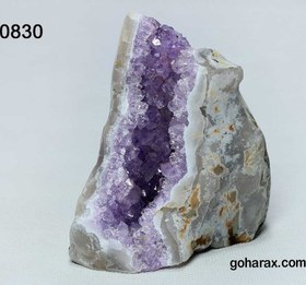 تصویر سنگ زینتی آمیتیست 