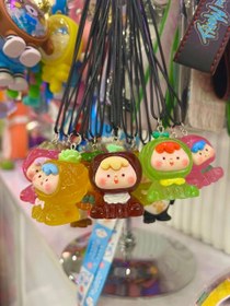 تصویر آویز ماشین شب‌تاب 