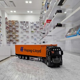 تصویر تریلی بنز با کانتینر فلزی 