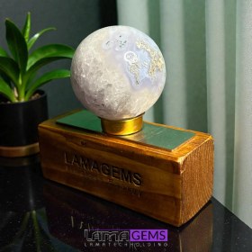 تصویر تندیس رومیزی حافظه‌ سپید 