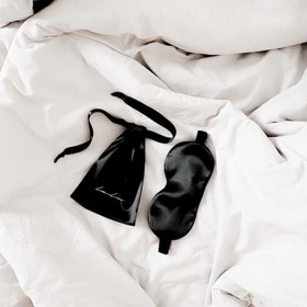 تصویر چشم‌بند ساتن 