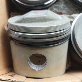 تصویر پیستون M10 1800 TI 