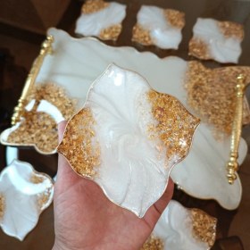 تصویر سینی و زیرلیوانی 