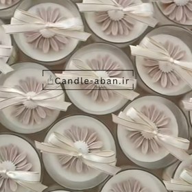 تصویر گیفت شمع گل بابونه 