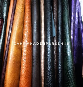 تصویر چرم گاوی طرح دار - عسلی / لیزارد 