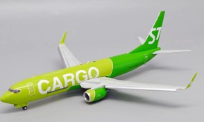 تصویر ماکت هواپیما بوئینگ 737 کارگو S7 روسیه | Jc Wings 1:200 Boeing 737-800BCF S7 Cargo “Flap Down” VP-BEN 