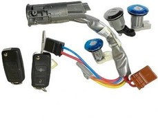 تصویر مجموعه مغزی قفل درب ایساکو مناسب پژو پارس با ۲ عدد ریموت تاشو 