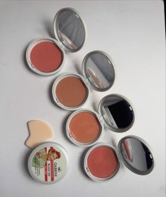 تصویر رژ گونه تکی گابربنی 