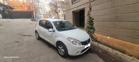 تصویر رنو ساندرو مدل 1396 ا Renault Sandero automatic Renault Sandero automatic