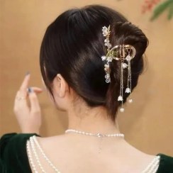 تصویر کلیپس مو مجلسی آوبزدار گل و مروارید 