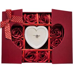 تصویر ست جعبه انگشتر و جواهر مدل گل رز عاشقانه 