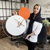 تصویر ساعت دیواری مدرن فلزی و چوبی لاکچری دو رنگ H583 - طوسی 