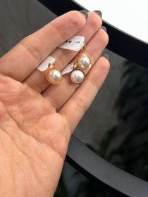 تصویر اویز مروارید سفید 