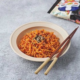 تصویر نودل فوری سرخ شده با طعم مرغ 1/2 تند 135 گرم سامیانگ بولداک SAMYANG Buldak SAMYANG Buldak fried instant noodles hot chicken flavor lovely hot 140g