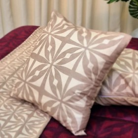 تصویر روتختی مخمل ترک طرح pazirik Garnet 