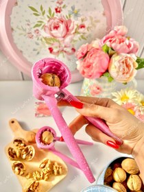 تصویر گردوشکن صورتی کیوت 