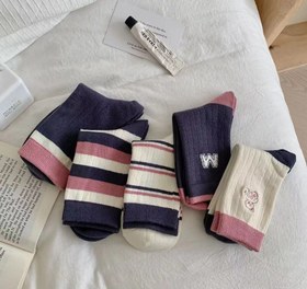 تصویر جوراب تو کرک 