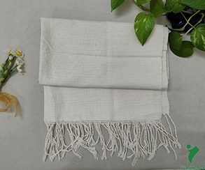 تصویر شال نخی سفید ساده 