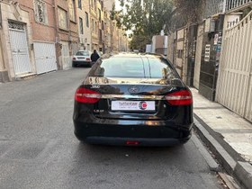 تصویر جک J5 مدل 1395 ا اتوماتیک 1800 اتوماتیک 1800