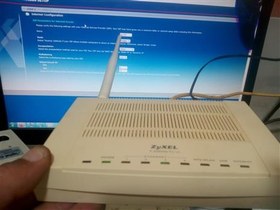 تصویر مودم 4 پورت وایرلس زایکسل ZyXEL P-650HW-T1 V3 