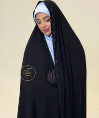 تصویر چادر سنتی لبه گلدوزی 