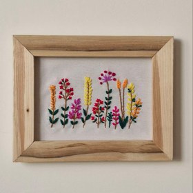 تصویر تابلوی گلدوزی طرح گل گندم 