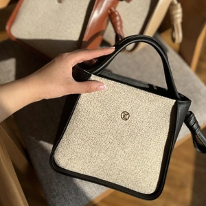 تصویر فروشگاه ولوت شوز