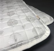تصویر تشک مهمان طرح کلاسیک 