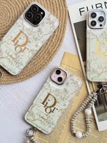 تصویر قاب Dior با آویز 